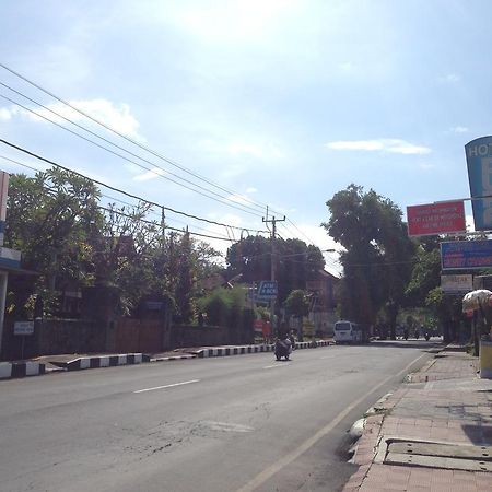 Hotel Dupa โลวินา ภายนอก รูปภาพ