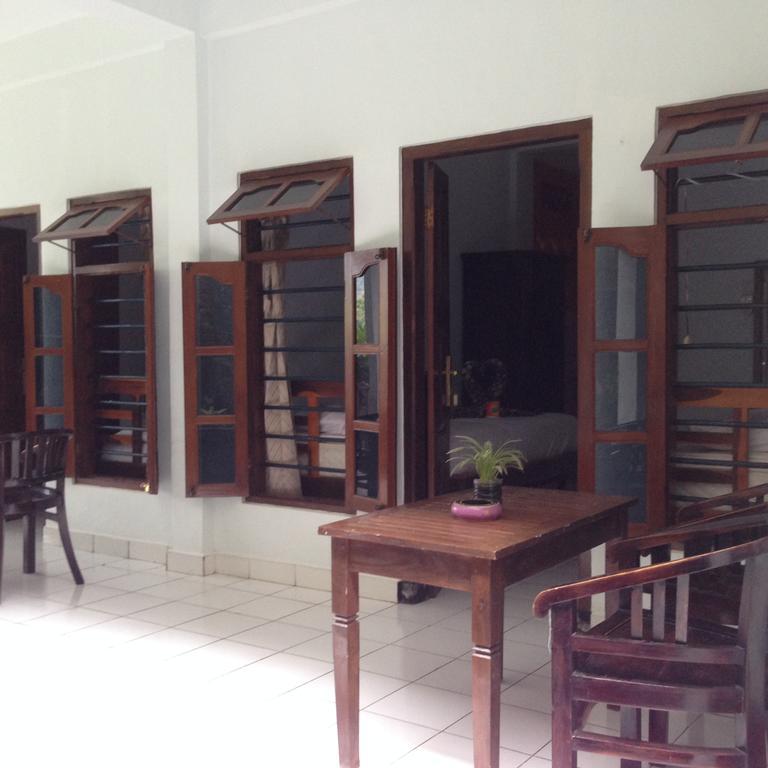 Hotel Dupa โลวินา ภายนอก รูปภาพ